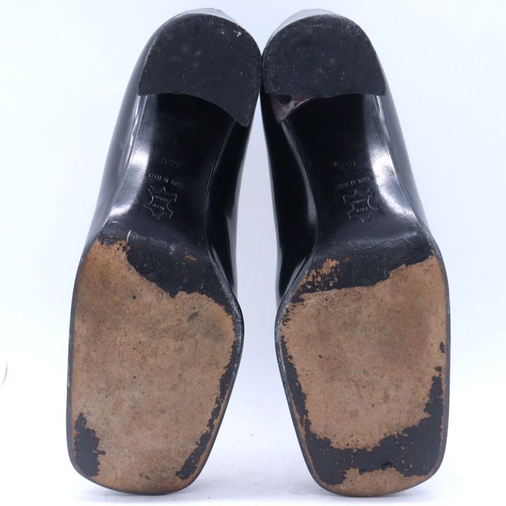 プラダ パンプス