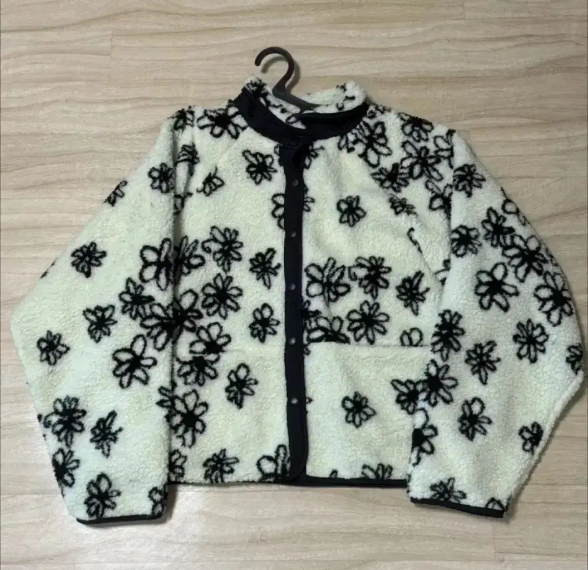 フラワー パータン ボア フリース ジャケット Free
