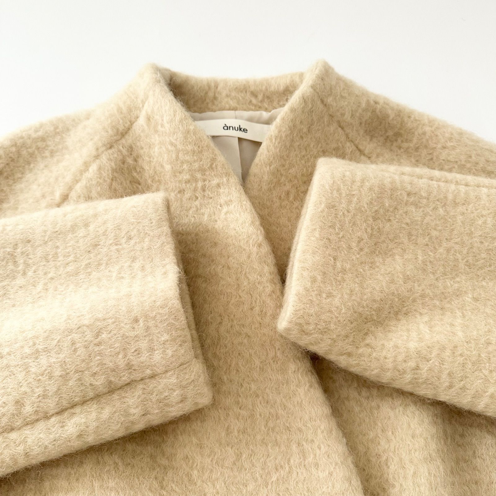 新品 anuke アンヌーク Collarless Shaggy Coat 2024AW クリーム 36 S