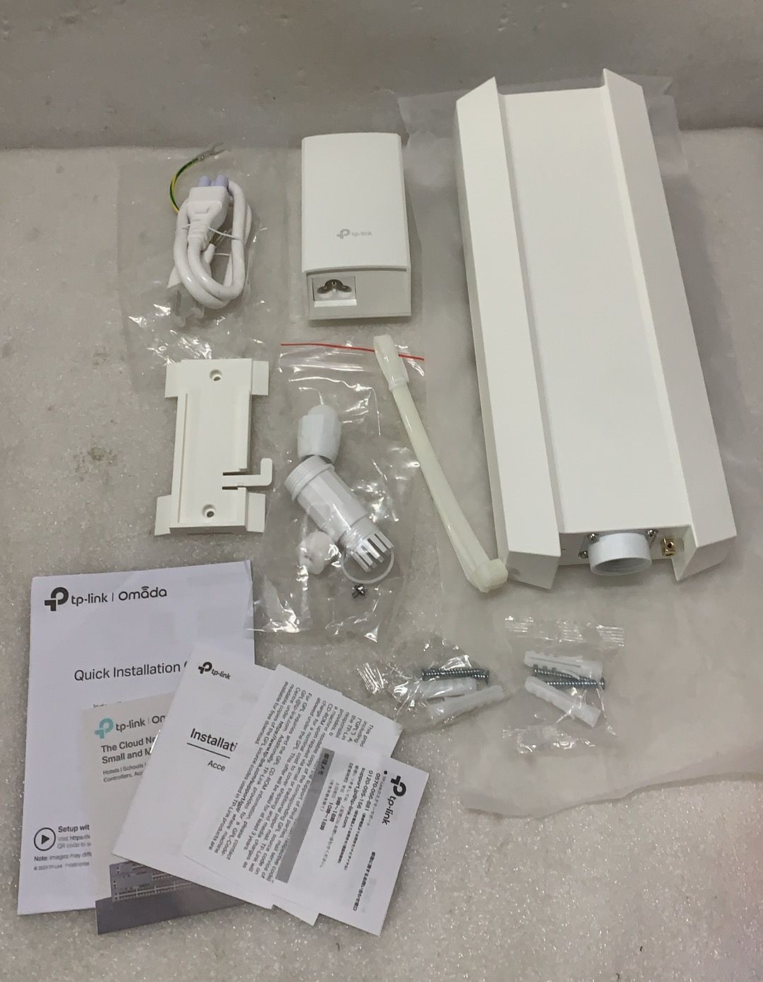 TP-Link EAP 610-Outdoor AX 1800 屋内外対応 Wi-Fi 6アクセスポイント