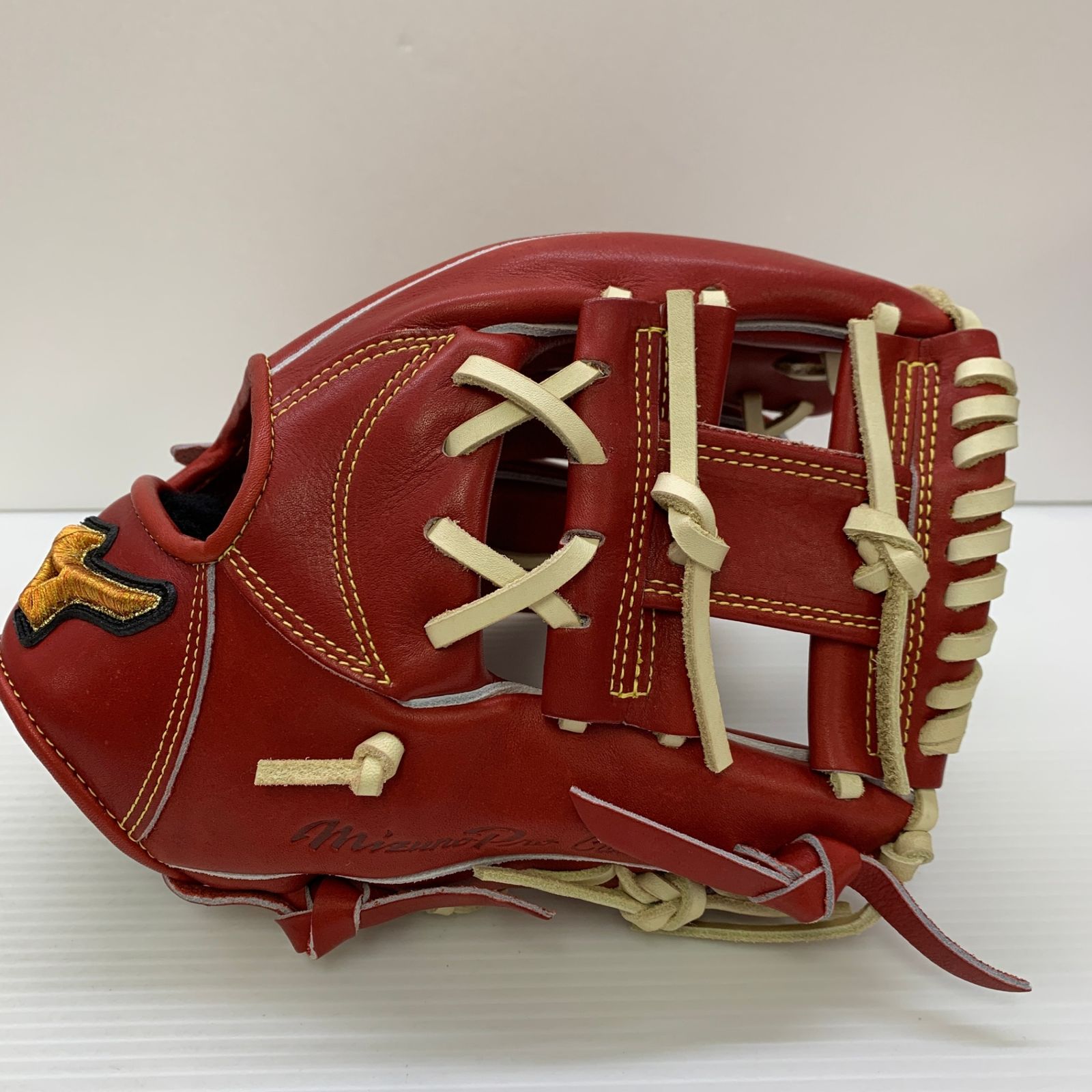 ミズノ MIZUNO ミズノプロ 硬式 大人 一般 内野手用 グローブ グラブ 右投げ 箱 グローブ袋付き 野球 7177