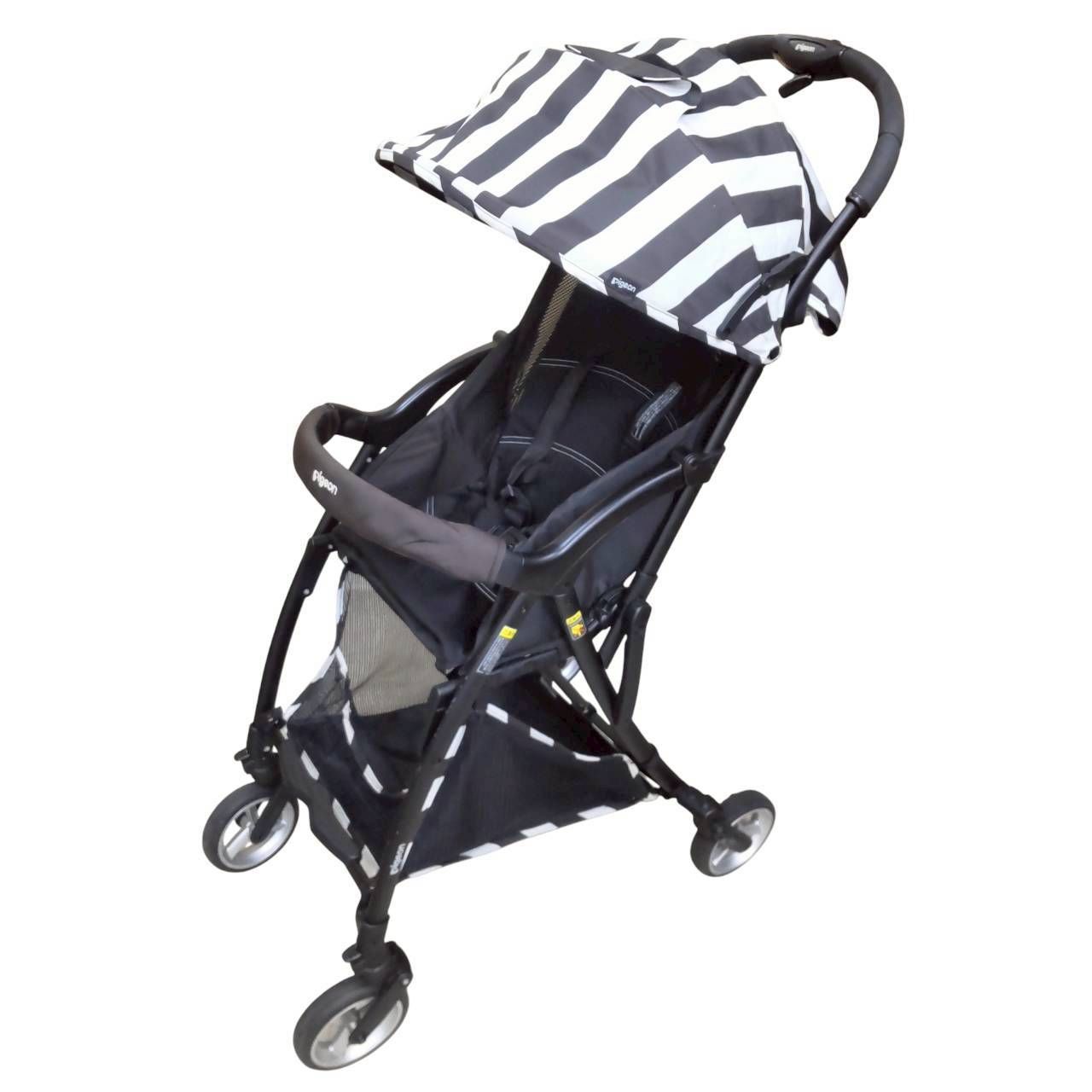 【中古品】pigeon ピジョン ベビーカー B形 Bingle ビングル モノクロストライプ ホワイト ブラック 白系 黒系 乳幼児 1人用ベビーカー ベビー コンパクト 自立 折りたたみ 取扱説明書付き/D2953