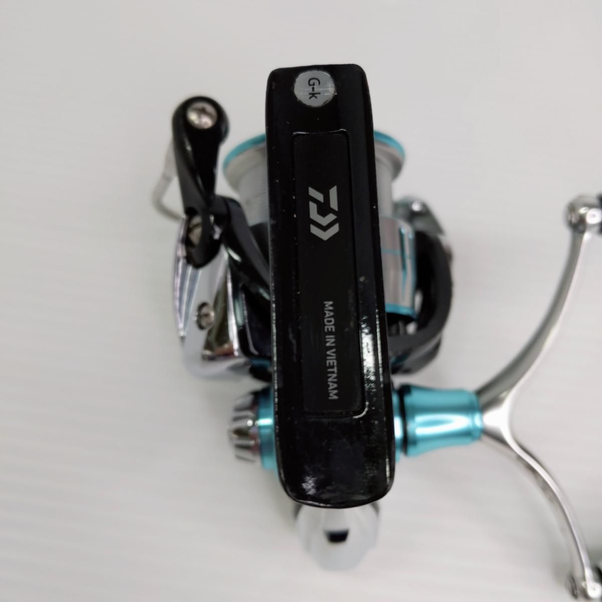  品 ダイワ エメラルダス スピニングリール LT 3000 S C DH 〇YR 54343〇 スピニングリール リール