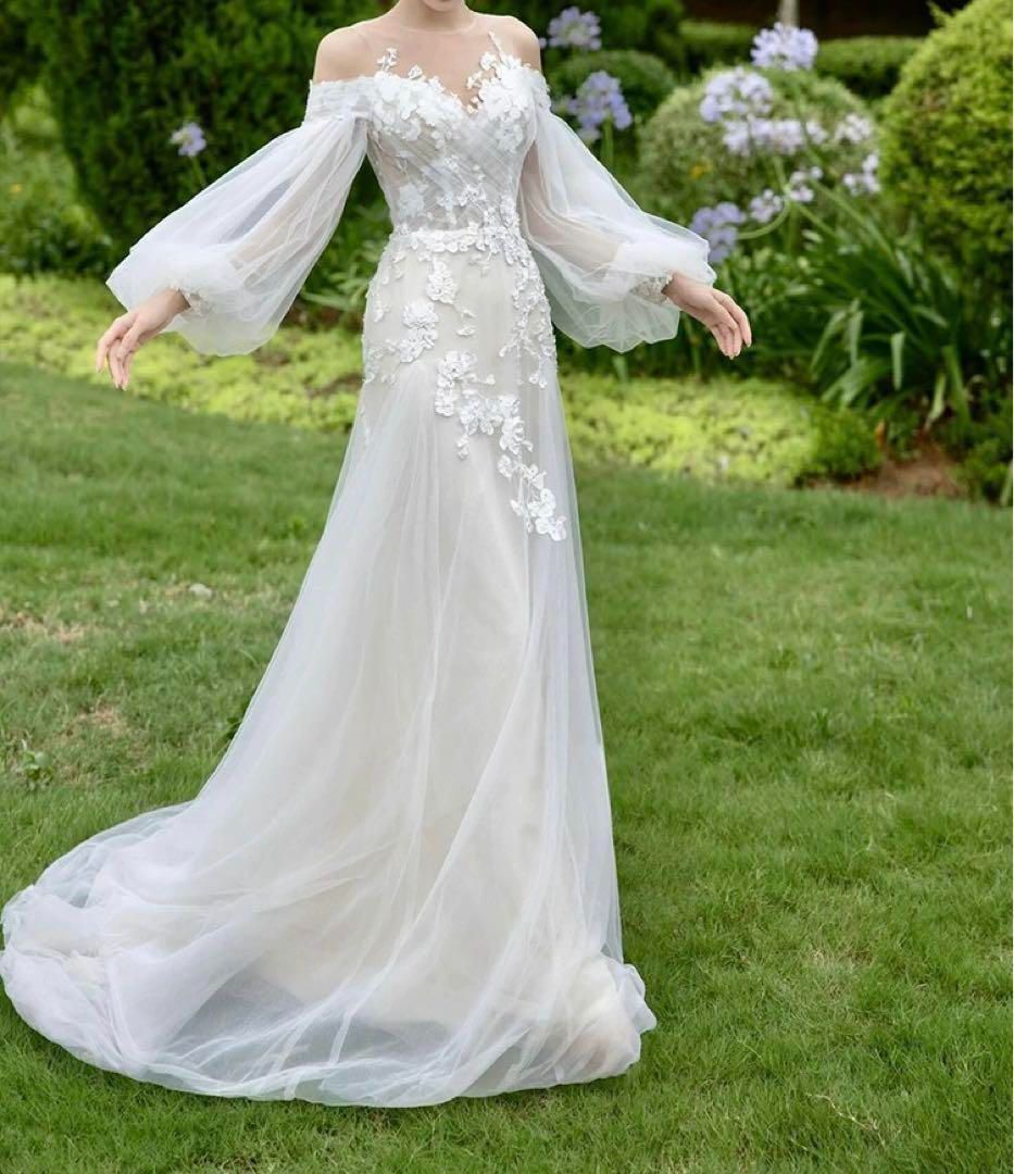 レディースファッション 花柄にフワフワした女性らしいデザインのオフショルロングドレス