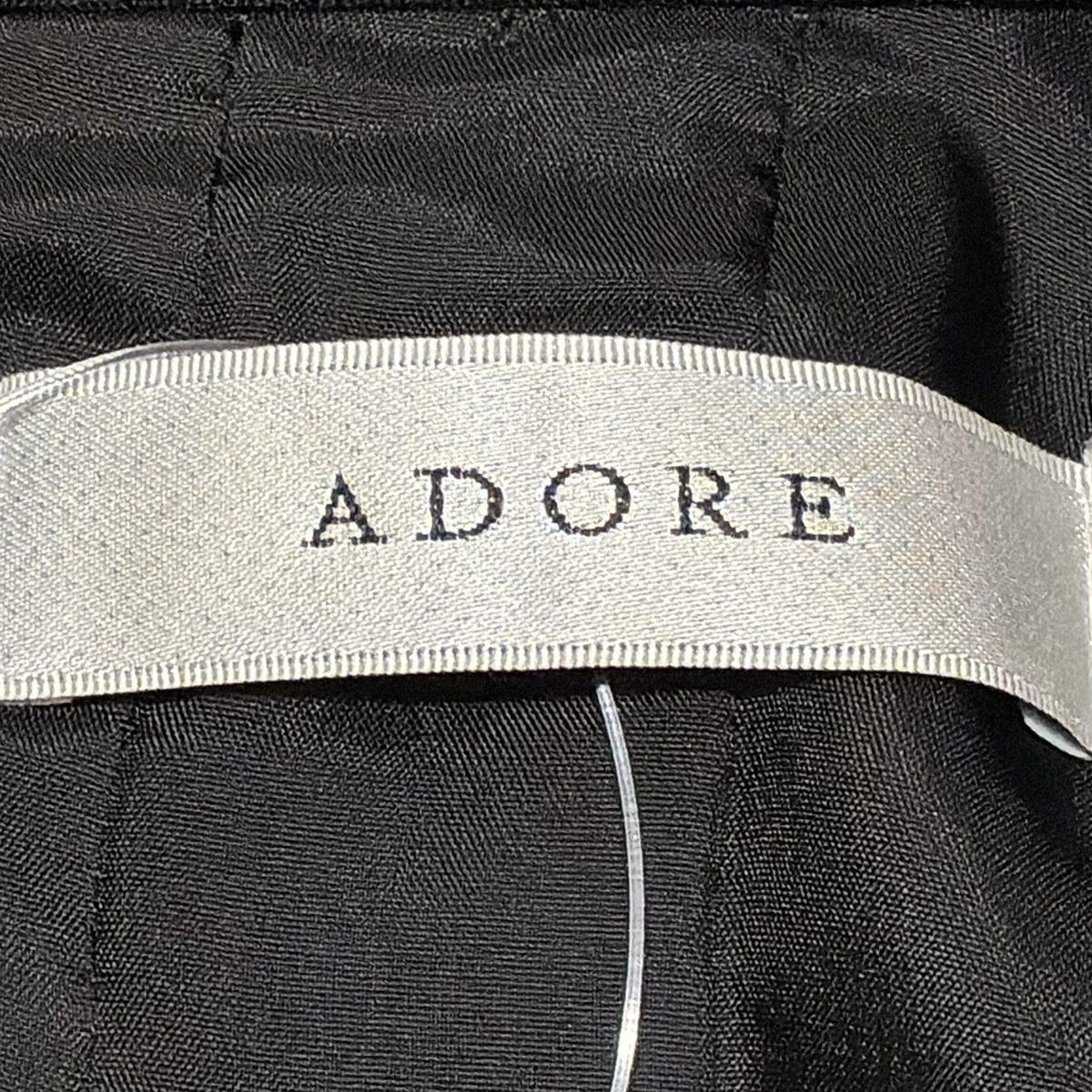 アドーア ワンピース