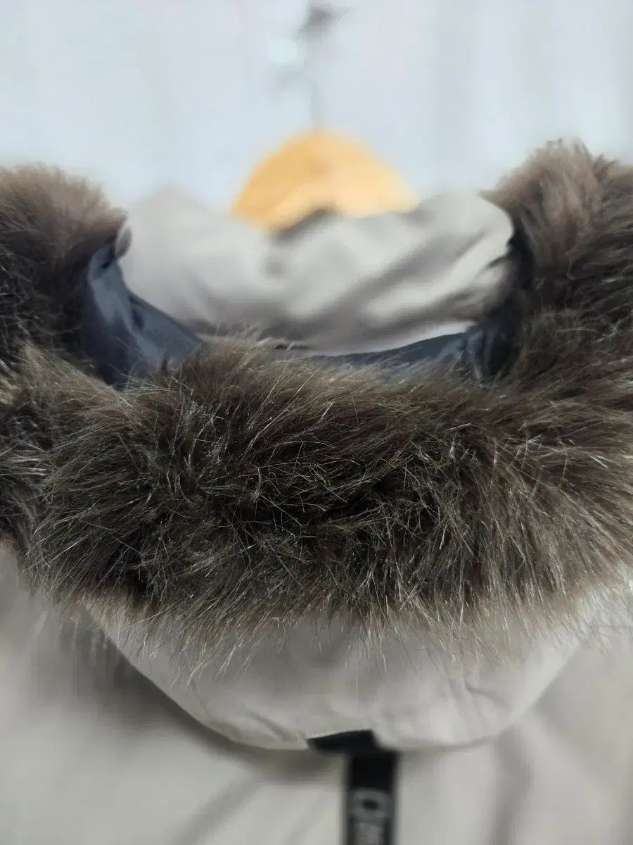 ナショナルジオグラフィック ダックダウン アウター 100 21年