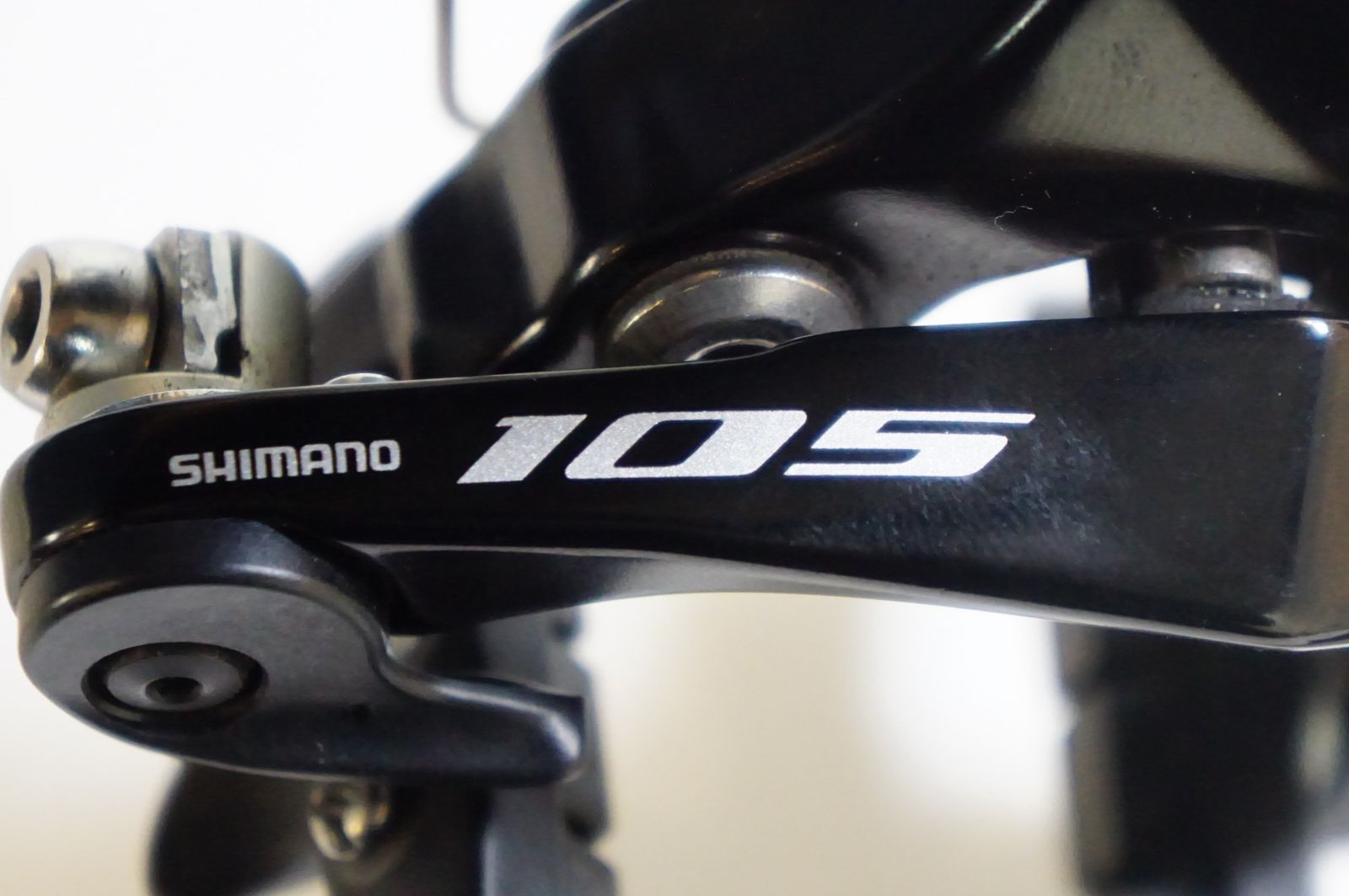 SHIMANO 「シマノ」 105 BR-R7010-F/RS ダイレクトマウント キャリパー