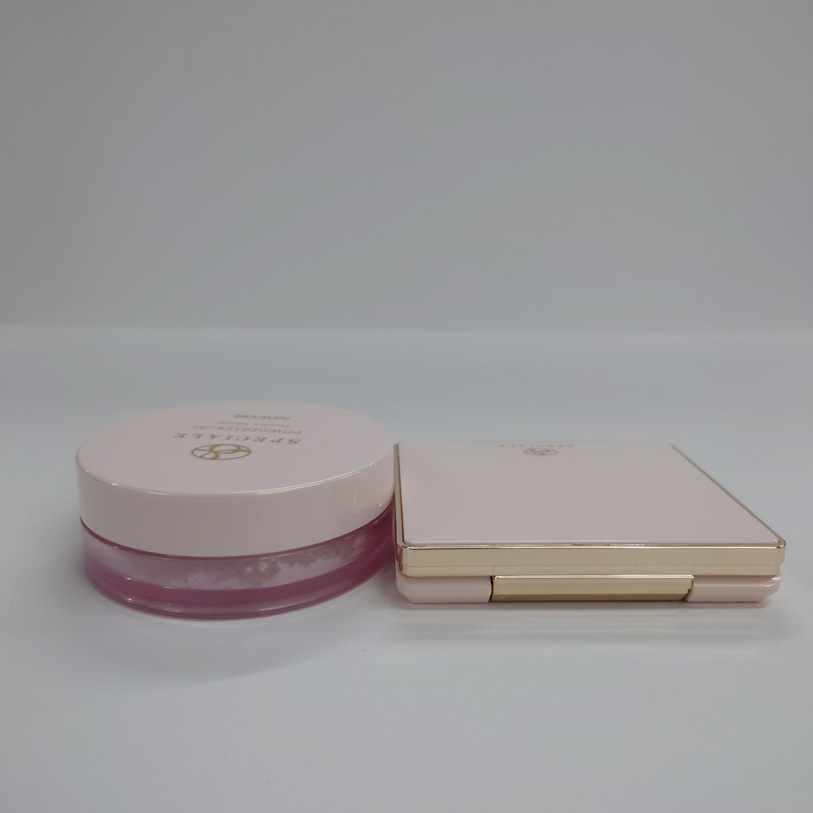 F2121 K NOEVIR ノエビア スペチアーレ 薬用パウダーセラム 6g