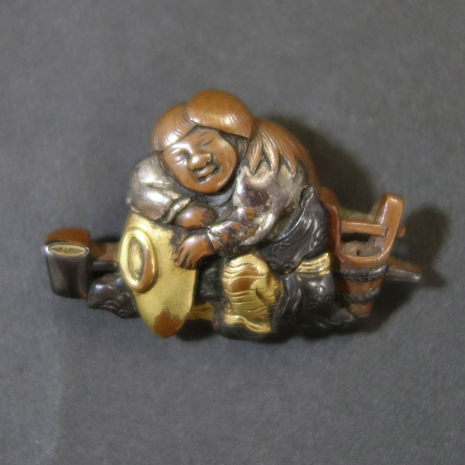 刀装具 【 高肉彫 象嵌 鍍金 刀装具 煙草入前金具 ×7点 】 煙草入 前