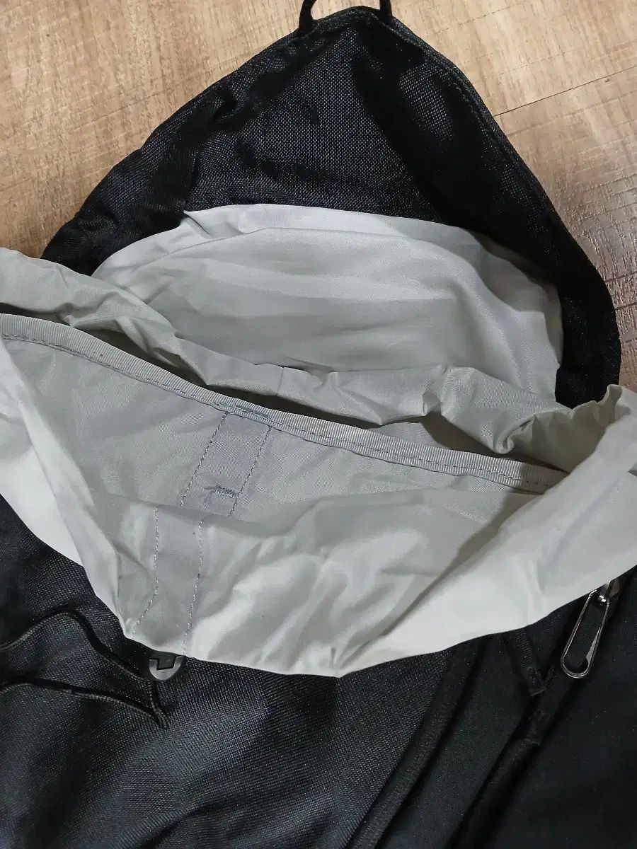 バックパック 20