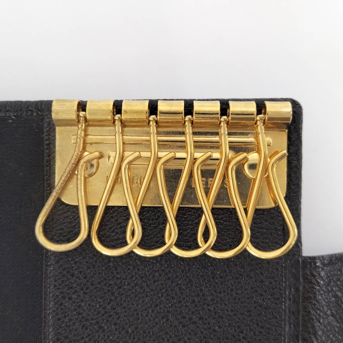 FERRAGAMO 6連キーケース お買い得品 レザー ブラック 極美品