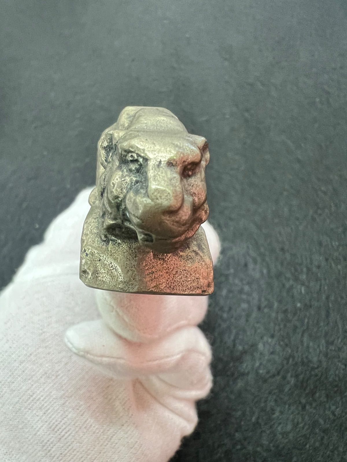 人間国宝 北村西望 虎視眈眈 文鎮 書道具 虎 彫刻 置物 - メルカリ