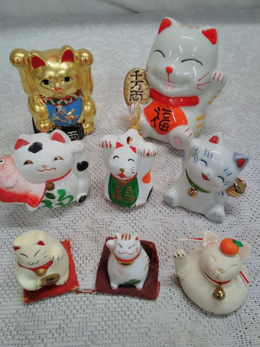 置物 コレクション 陶器製 猫シリーズ 招き猫・民芸品ネコ・その他