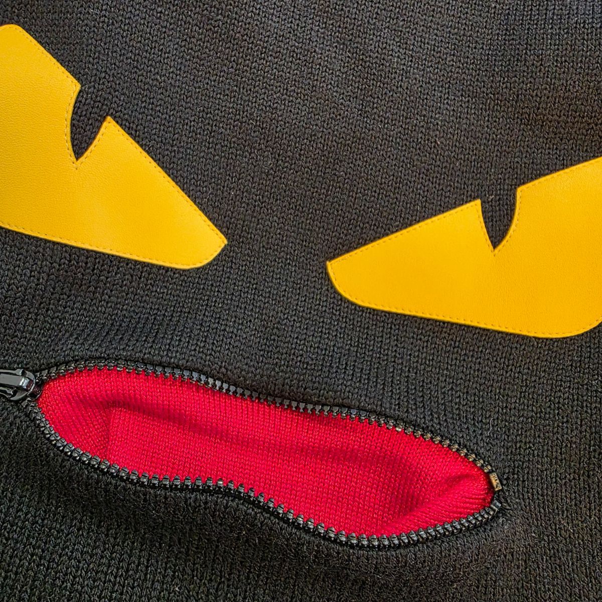 FENDI フェンディ バグズ モンスター マフラー FXS124 メンズ ウール