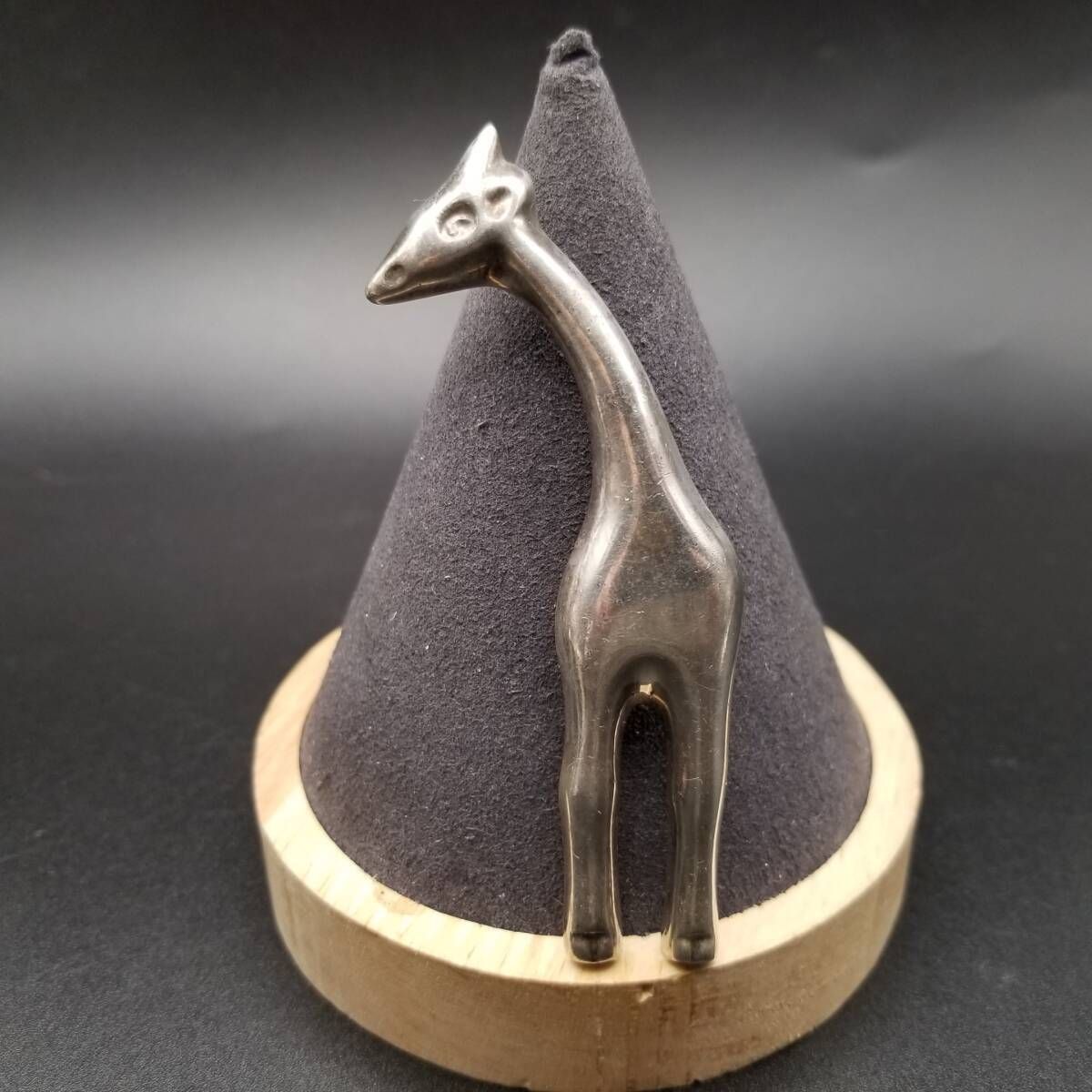 ZINA キリン 立体アート 925 シルバー ヴィンテージ ブローチ 銀細工