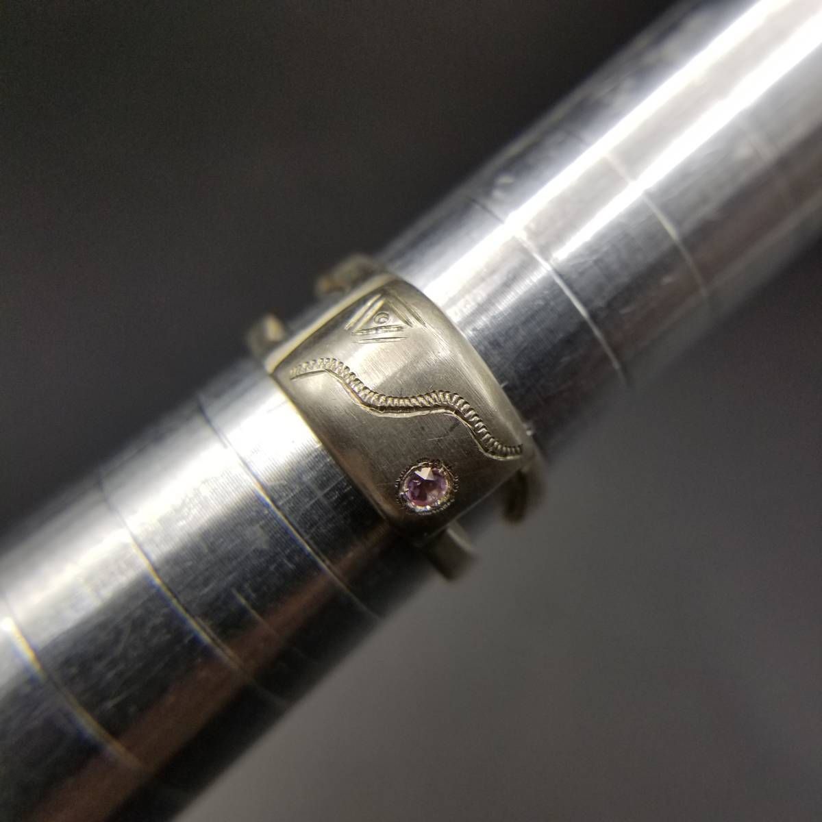 アメジストガラス ウェーブ 彫刻 900 シルバー ヴィンテージ リング