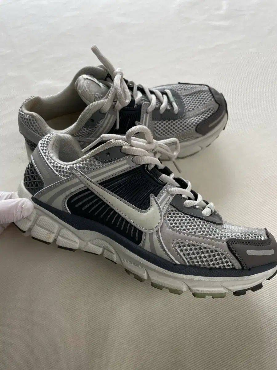 ナイキ ズーム ボベロ 5 スニーカー 240