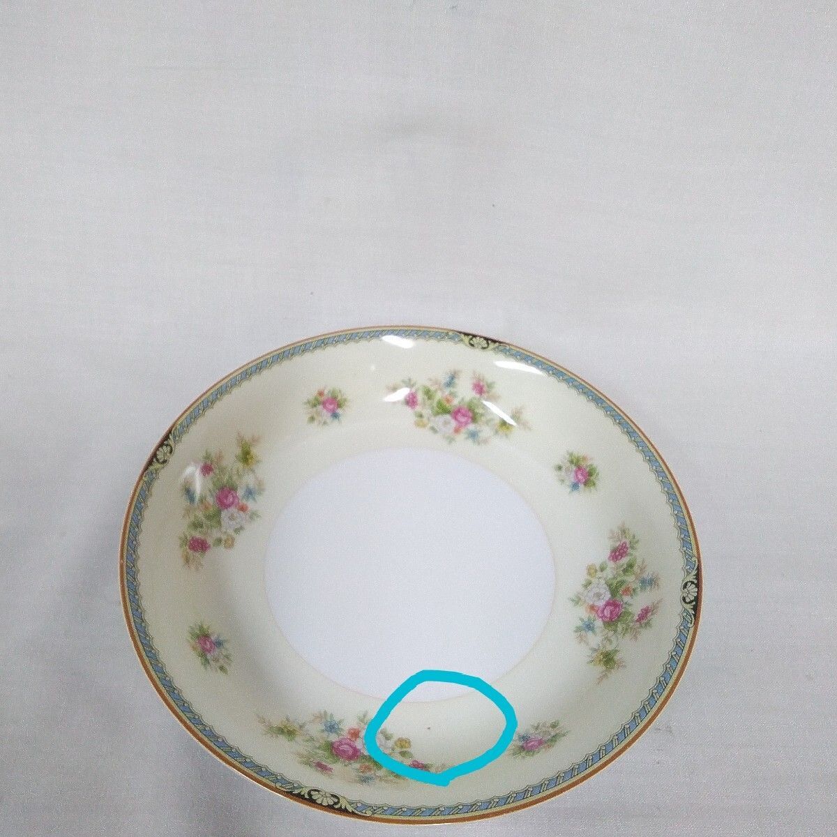 ノリタケ　スープ皿　6枚セット　廃盤品 ノリタケ/スープ皿/6枚セット/長期保管品/傷あり/花柄/スープやカレー