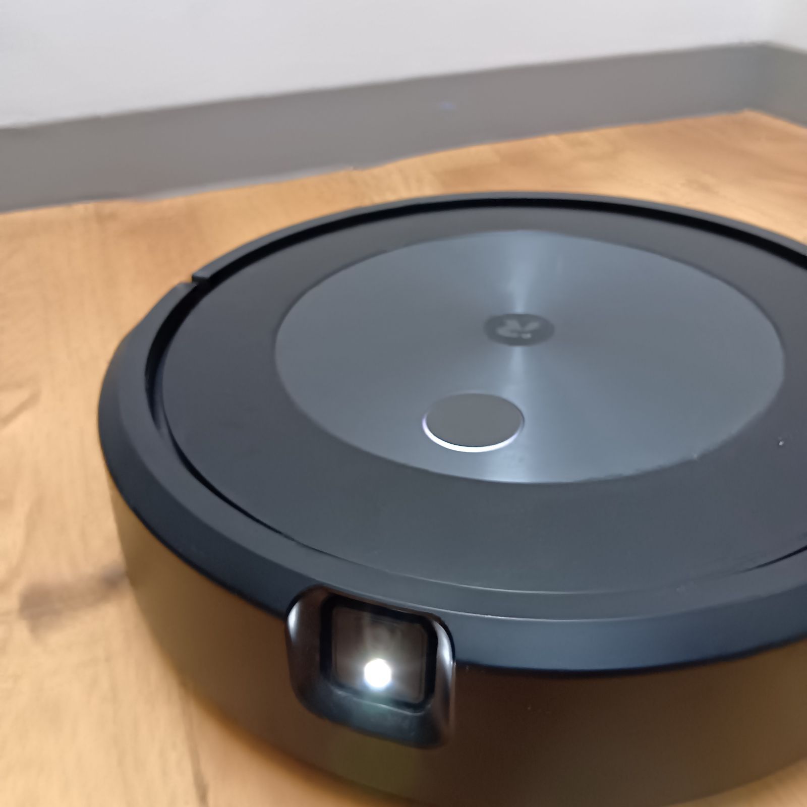 iRobot ルンバ j7 (交換用パーツ付属) - メルカリ