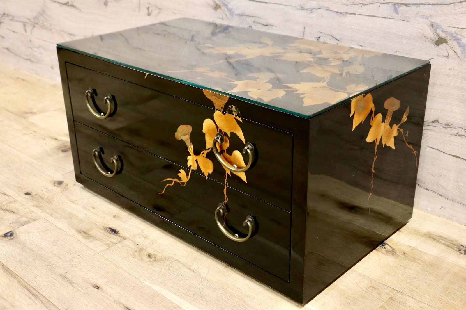 n*u様 黒漆時代箪笥　2段重ね　和箪笥/整理箪笥/着物箪笥　変わり金具/庄内箪 n*u様 黒漆時代箪笥 2段重ね 和箪笥/整理箪笥/着物