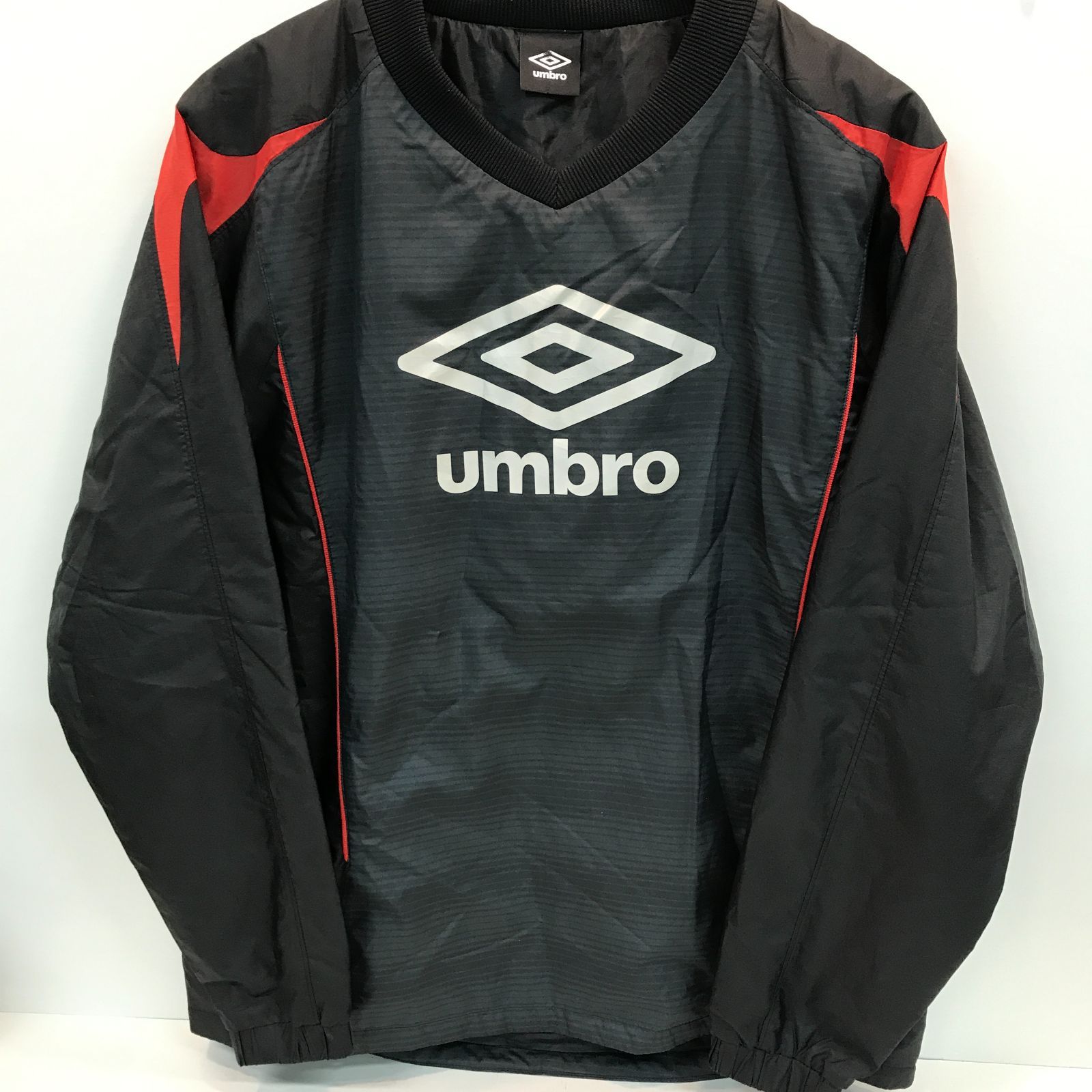 八戸第2-58-334】 umbro アンブロ ピステ - メルカリ