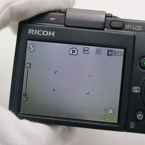 RICOH Caplio GX100 デジカメ ほぼ新品 3382 RICOH Caplio GX100 デジカメ ほぼ新品 3382 RICOH Caplio GX100