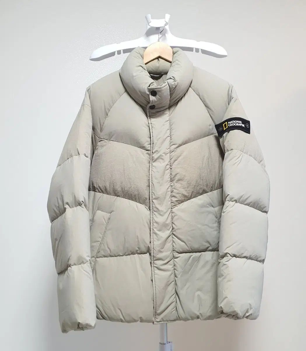 ナショナルジオグラフィック ユーティリティ ダウンジャケット