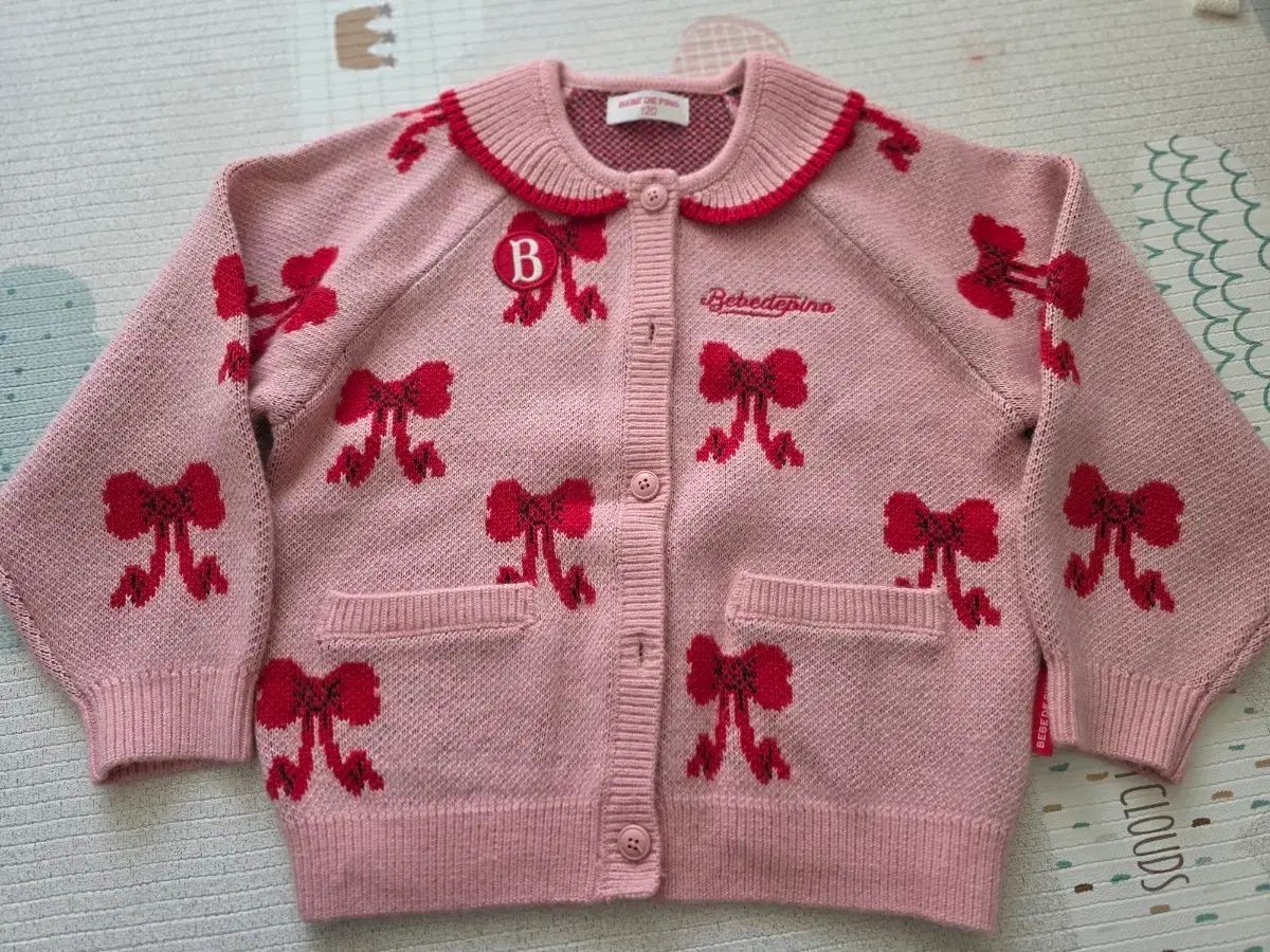 ベベデピノ パフ リボン カラ セーター カーディガン