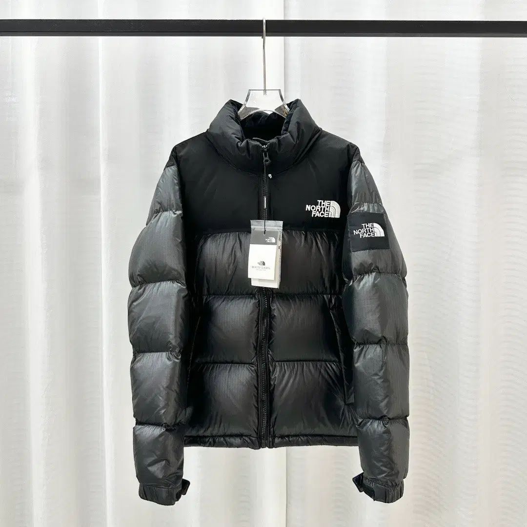 THE NORTH FACE ザノースフェイス ブラック ダウン ジャケット