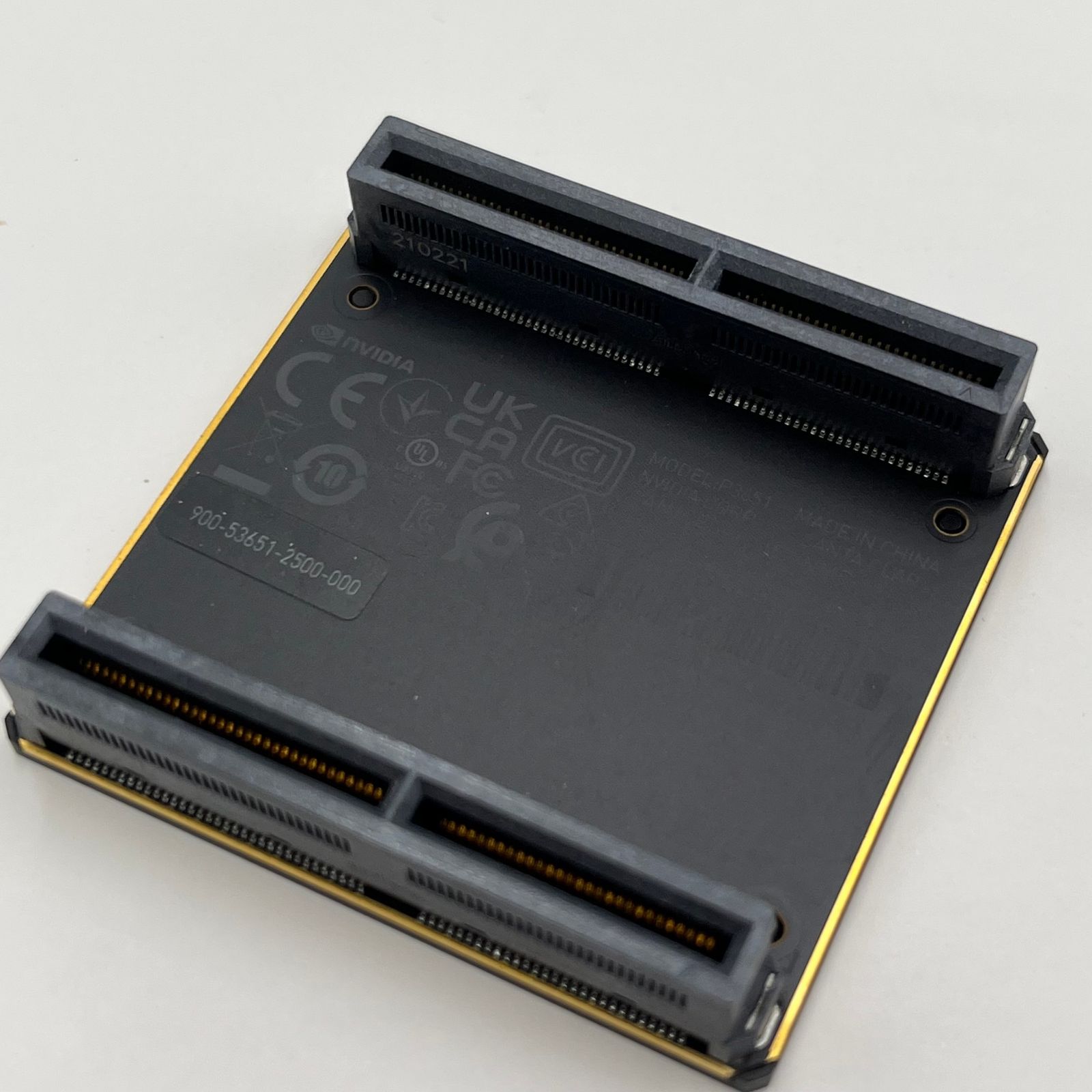 NVIDIA エヌビディア NVLink Bridge 2-Slot Ampere generation 高速 GPU インターコネクト MODEL P 3651 C 5486-C