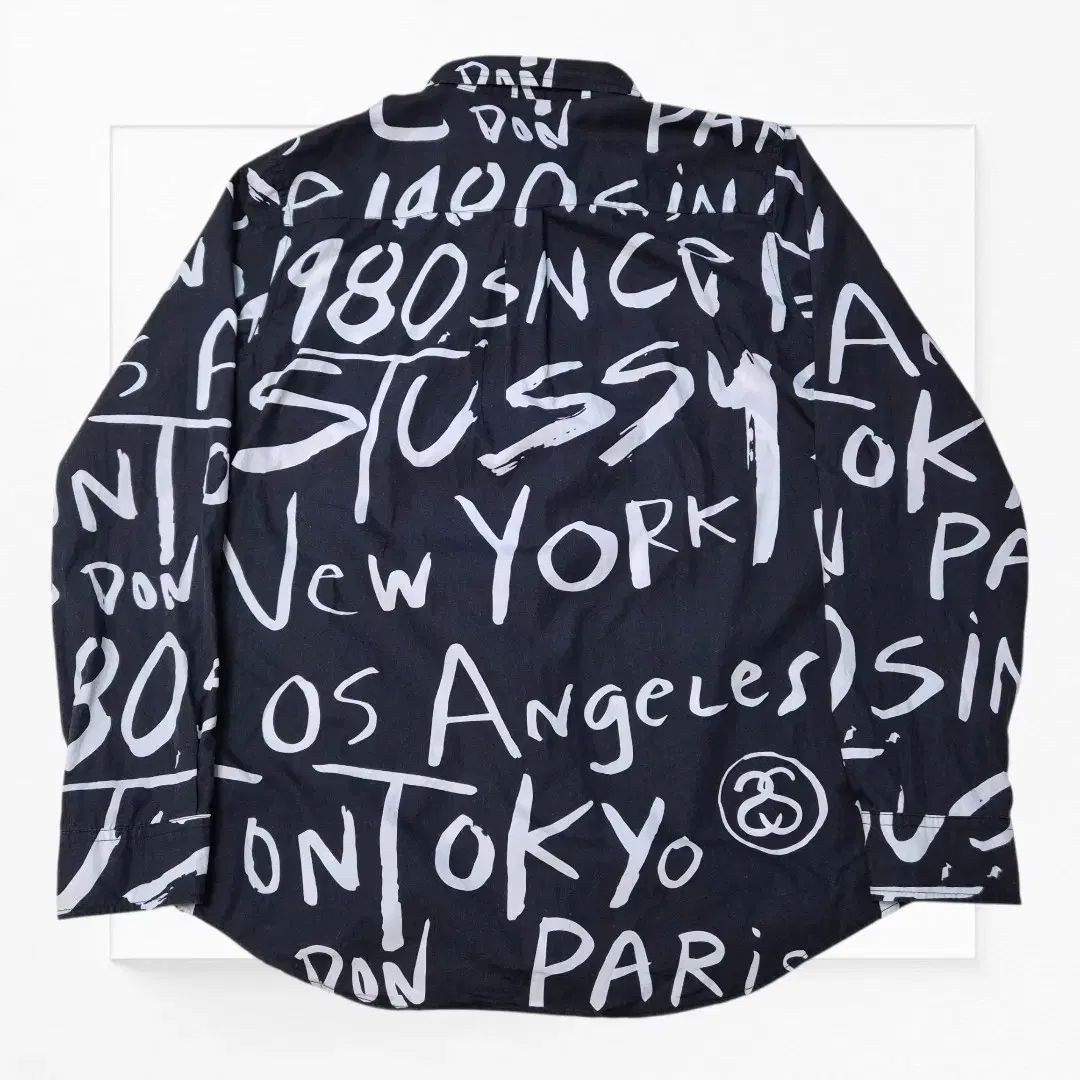 アイテム 14 fw STUSSYワールドツアー レタリング ブラック シャツ