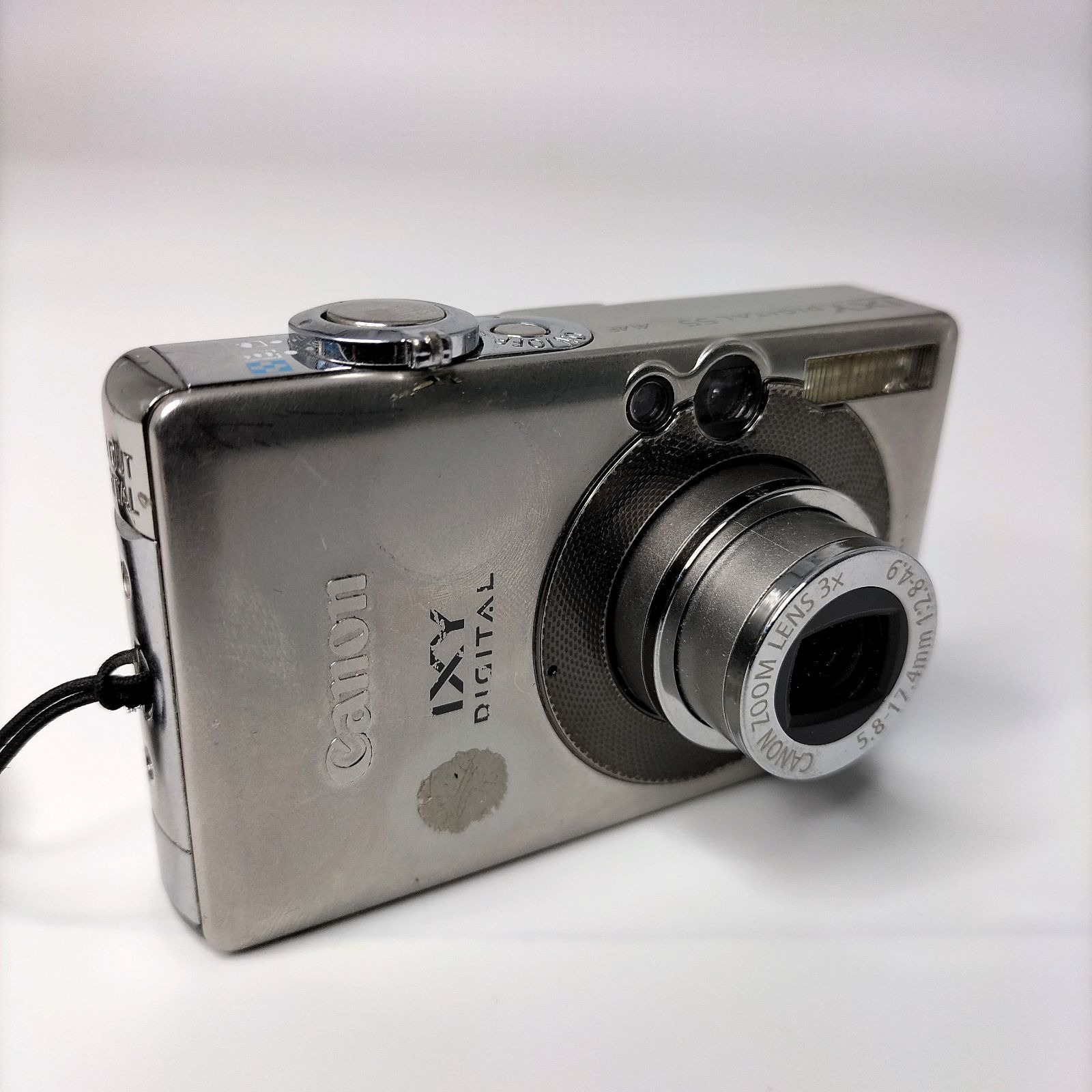 55 コンパクトデジタルカメラ