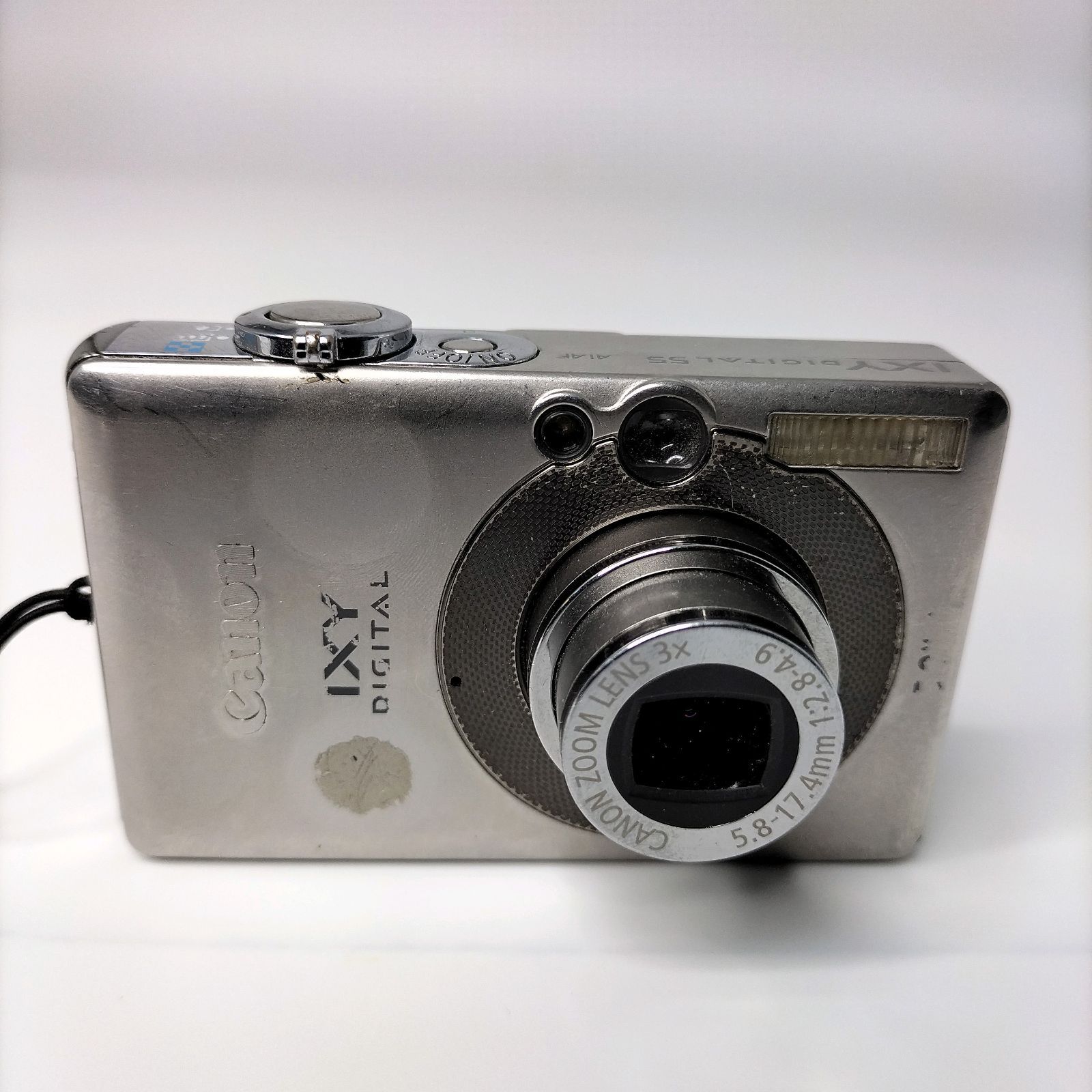 コンパクトデジタルカメラ