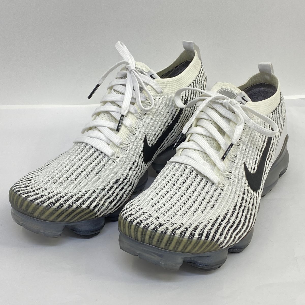 NIKE エア ヴェイパーマックス フライニット3 [ 3⁄1 はワンダフルデー 