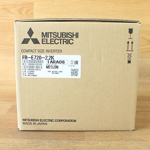 三菱 FR-E 720-2.2 K インバータ 3相200 V 3馬力 電設資材 材料 資材