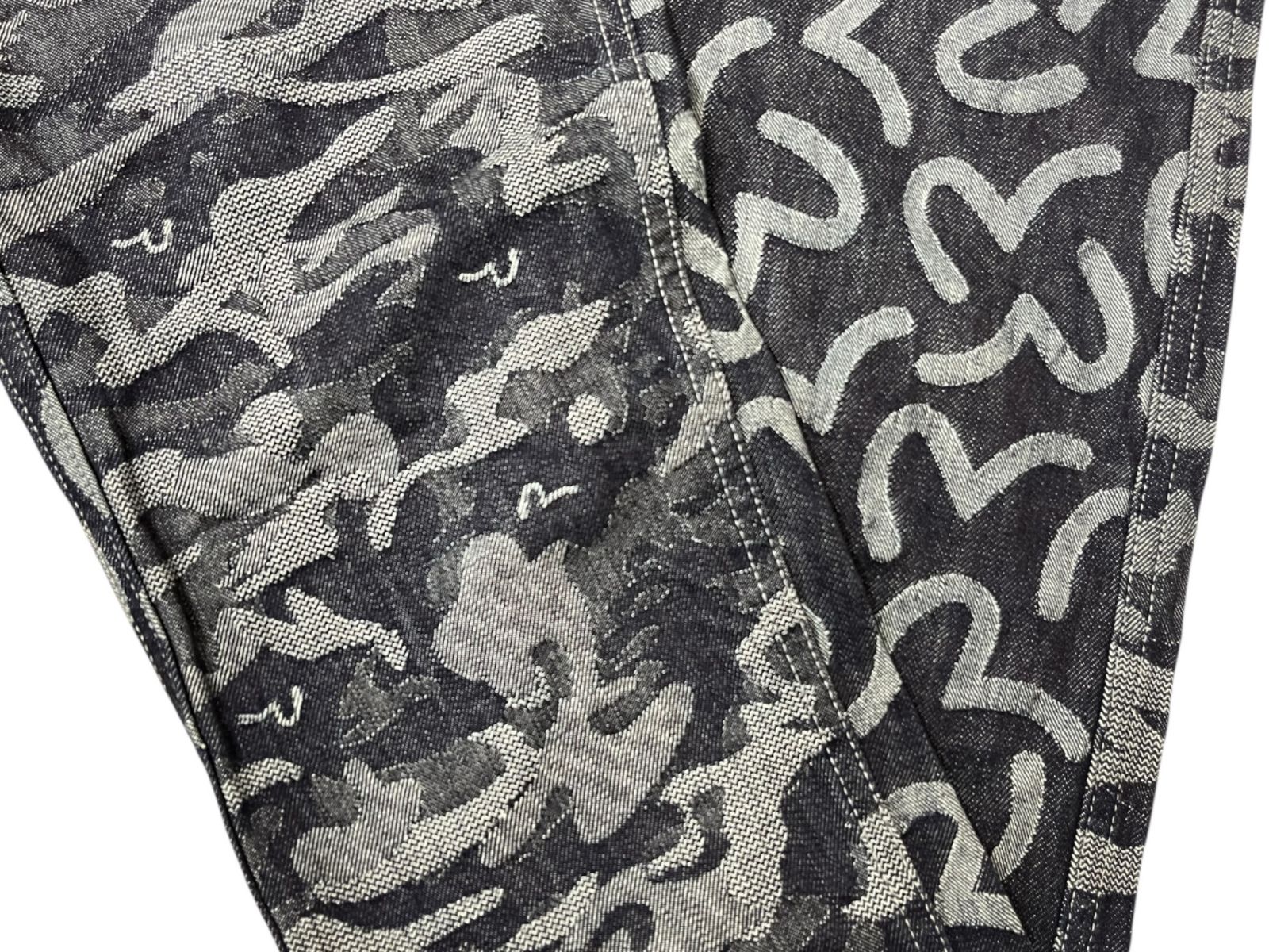 EVISU (エヴィス) デニムパンツ 総柄カモメ 迷彩 カモフラ テーパード