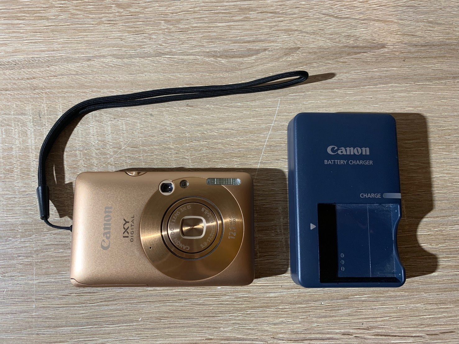 7104 Canon IXY DIGITAL 110 IS ゴールド デジカメ 美品 - メルカリ