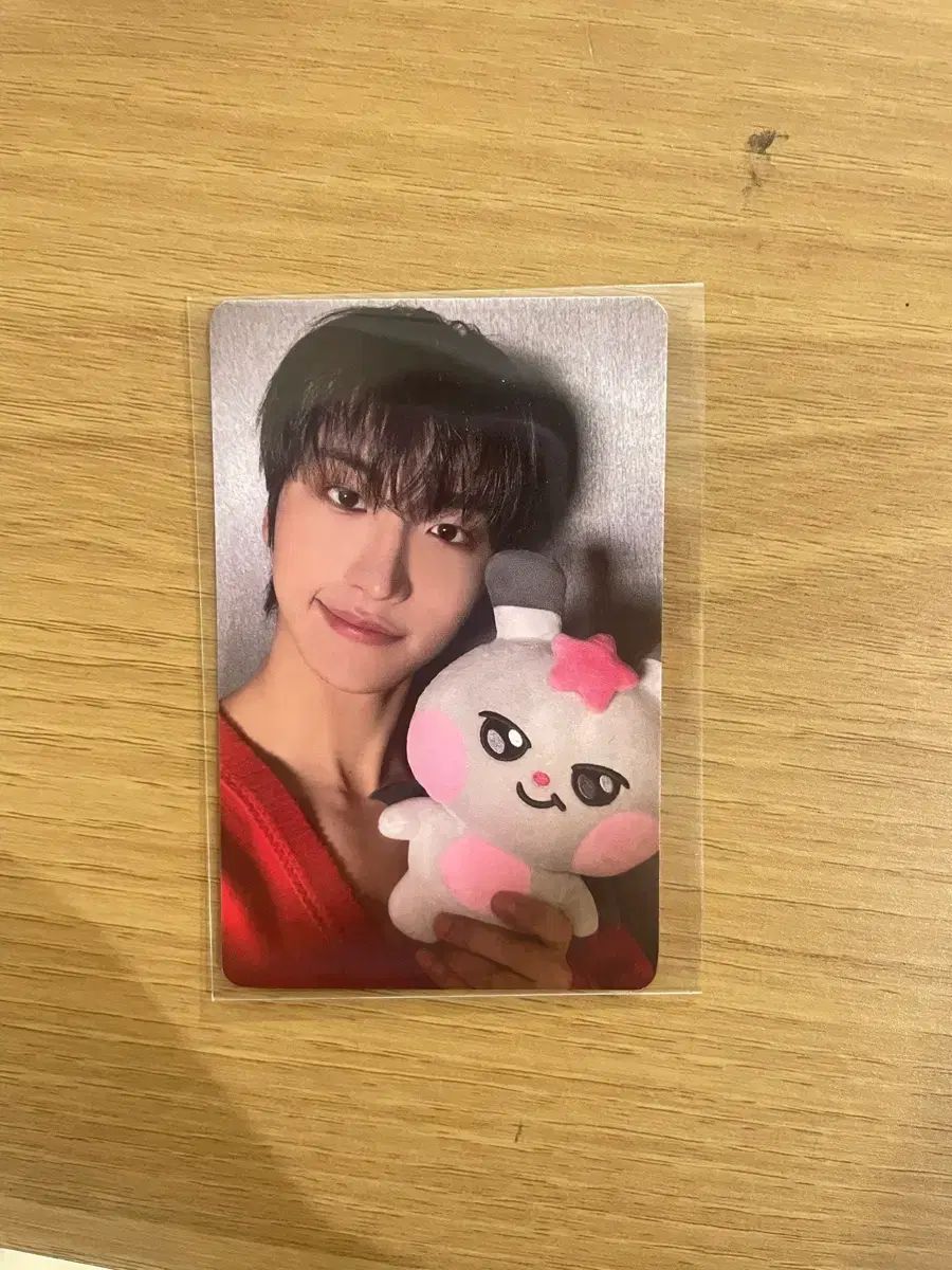 ATEEZ 中華トレカ ソンファ Seonghwa 一直娱 中国 ヨントン ATEEZ LineFriends ソンファ（SEONGHWA）トレカ - メルカリ