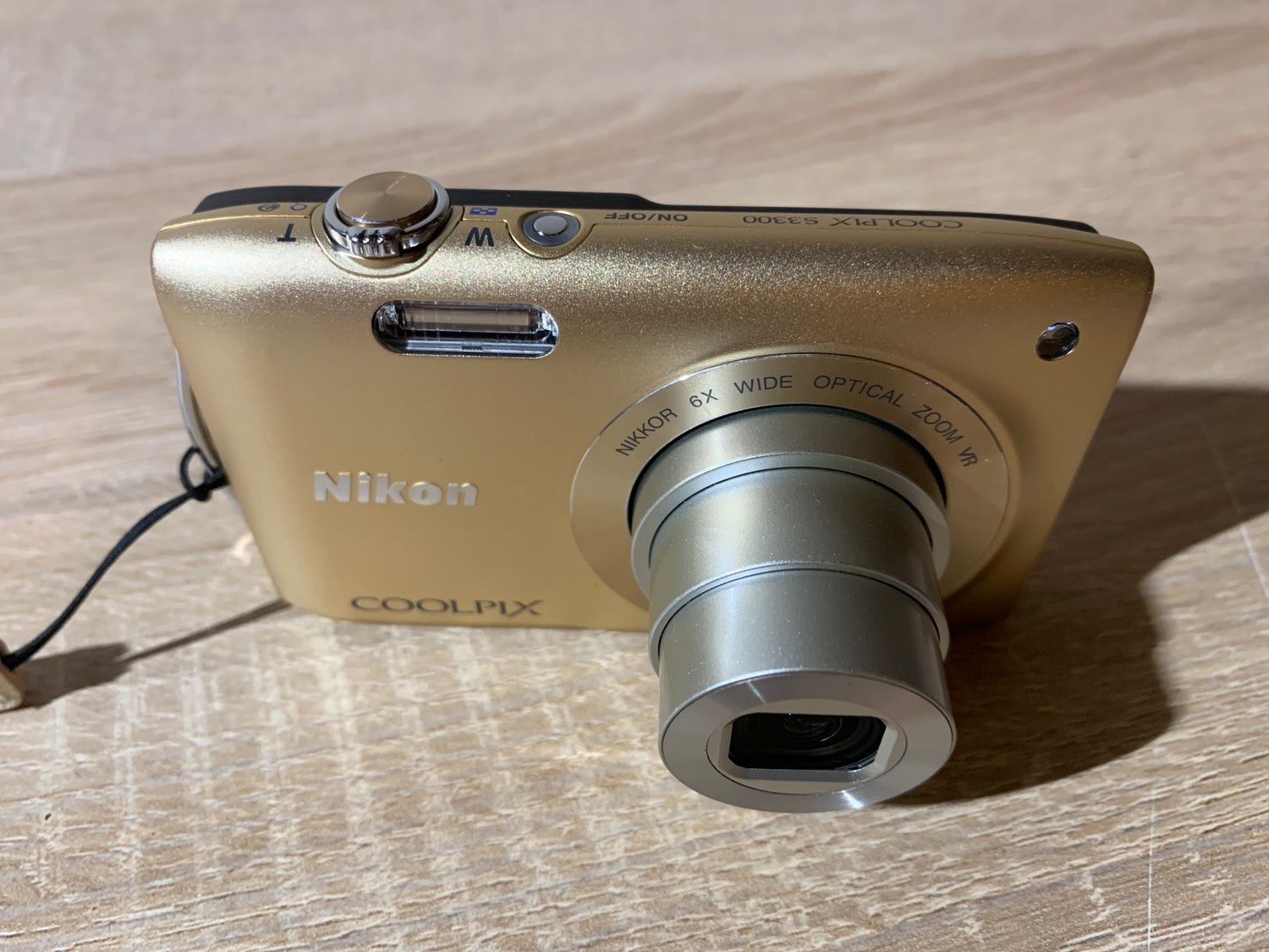 Nikon COOLPIX S3300 ゴールド デジタルカメラ Amazon | Nikon デジタルカメラ COOLPIX (クールピクス) S3300