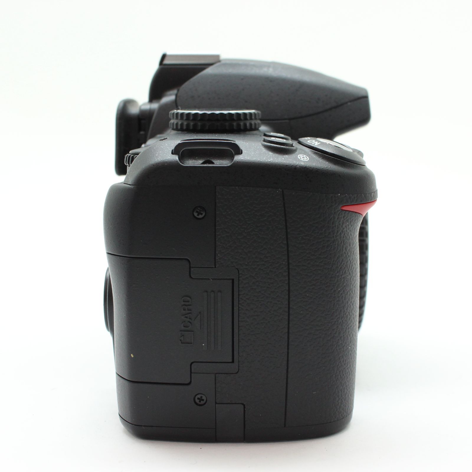 Nikon D3000 ボディ - メルカリ