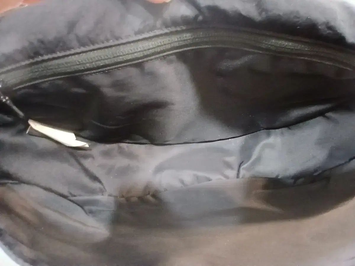 クロスバック L