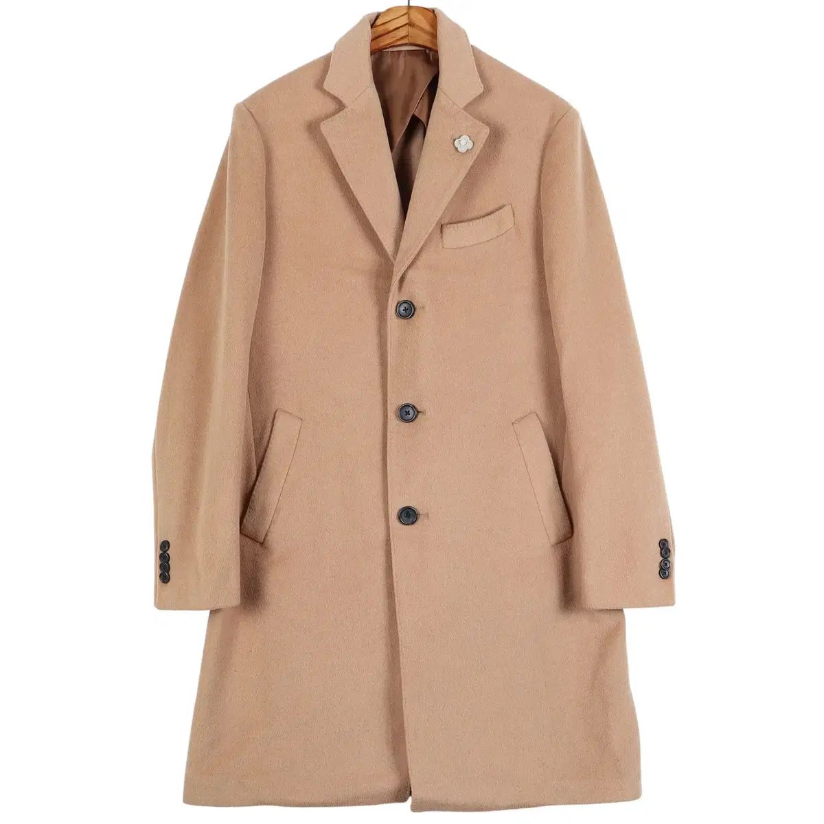 □サイン本□軍艦アパート 山下豊□廃墟, 日本の九龍城砦□