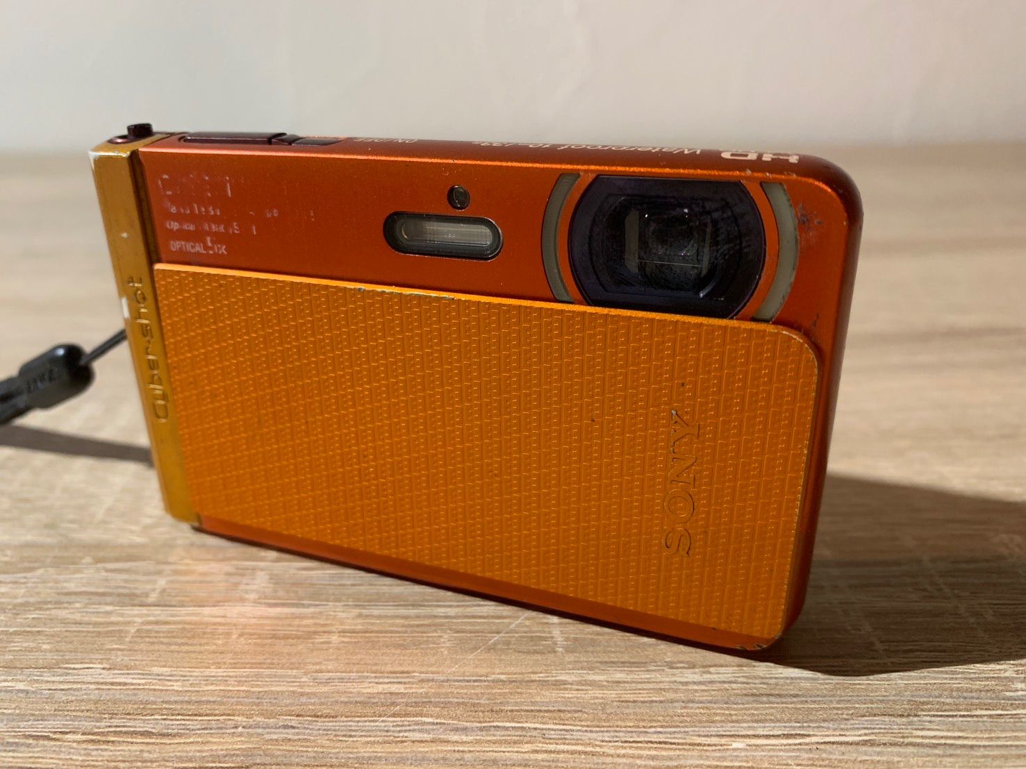 SONY Cyber-Shot DSC-TX30　オレンジ Amazon | SONY デジタルカメラ Cyber-shot TX30 光学5倍 オレンジ DSC