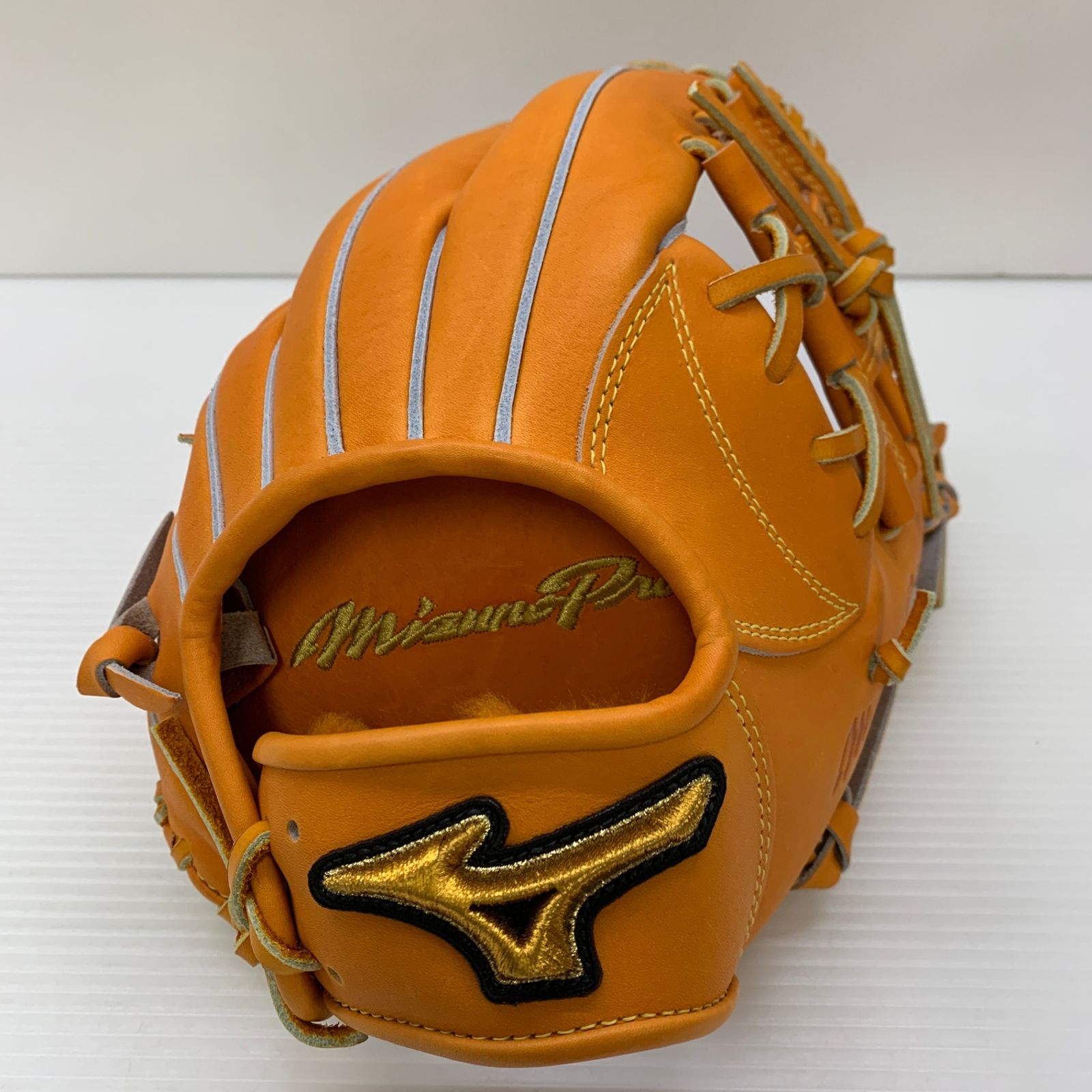 ミズノ MIZUNO ミズノプロ 硬式 大人 一般 内野手用 グローブ グラブ 右投げ タグ付き 箱 グローブ袋付き 野球 7187