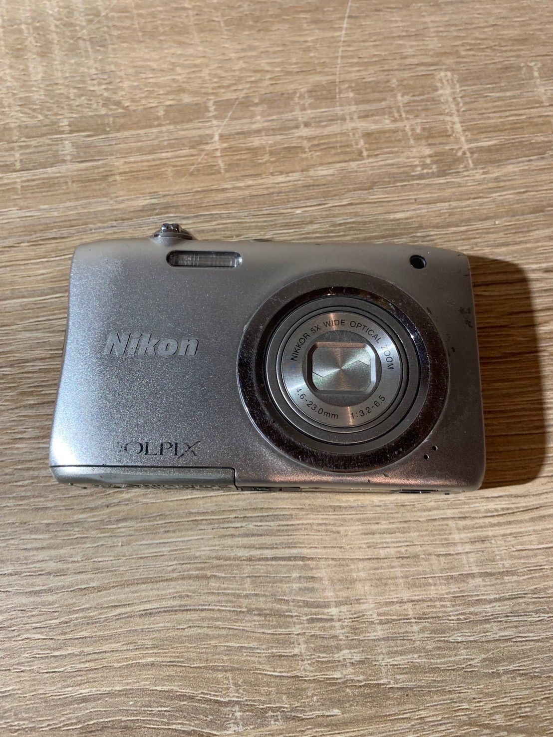7112 Nikon COOLPIX A100 シルバー デジカメ ジャンク品 - メルカリ