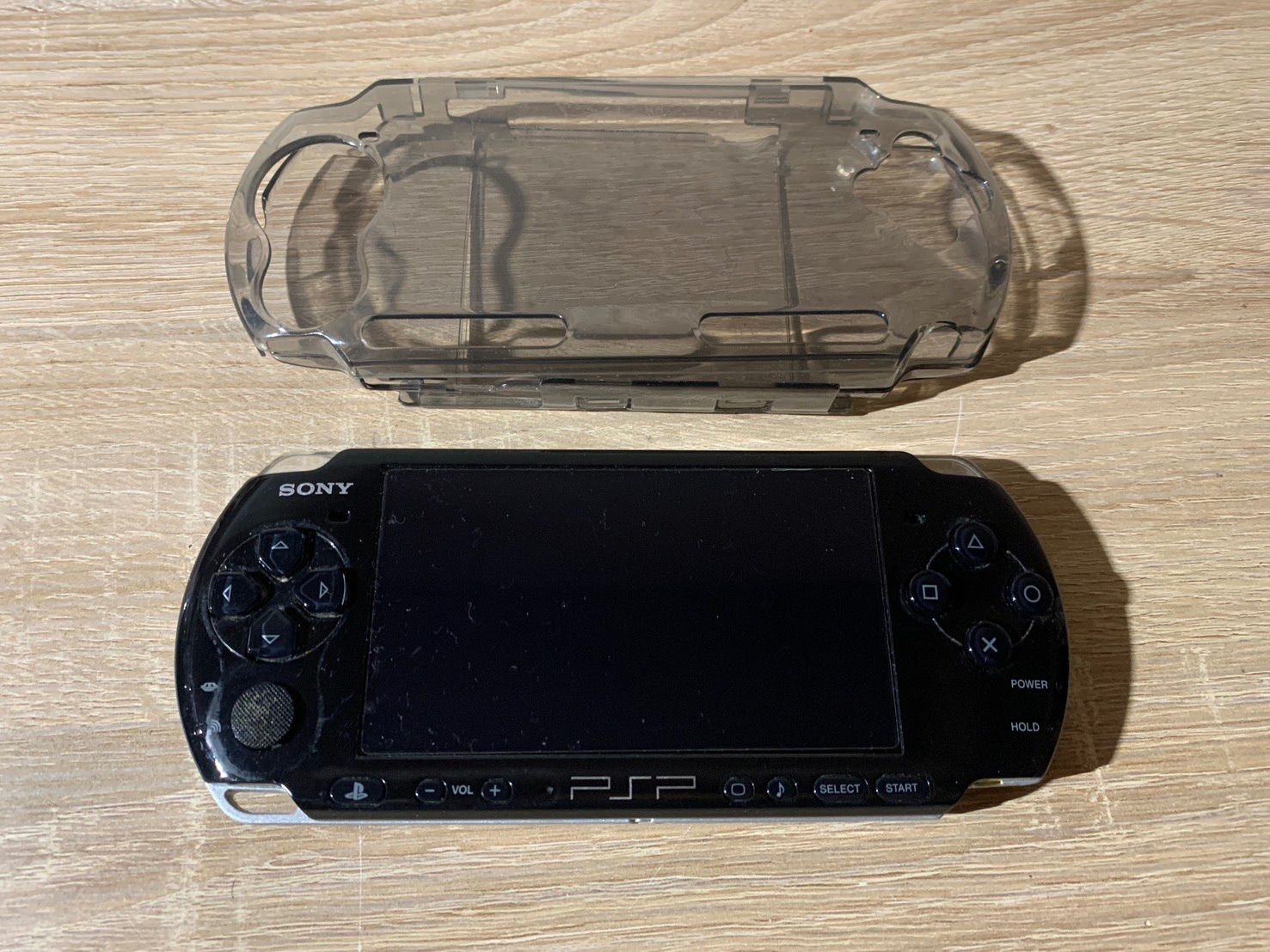7114 PlayStation ポータブル PSP 3000 ピアノ・ブラック 動作確認済み