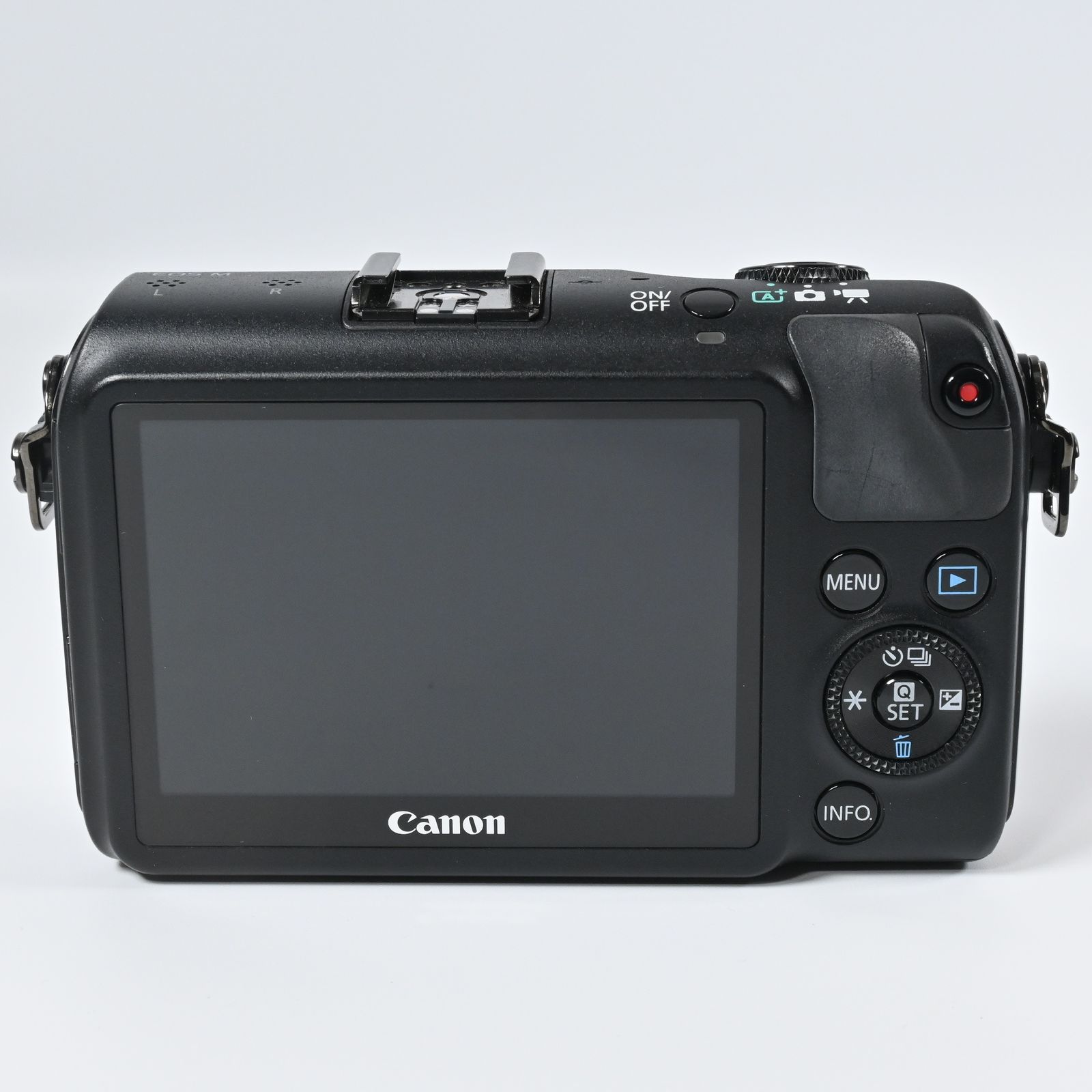 EOS M