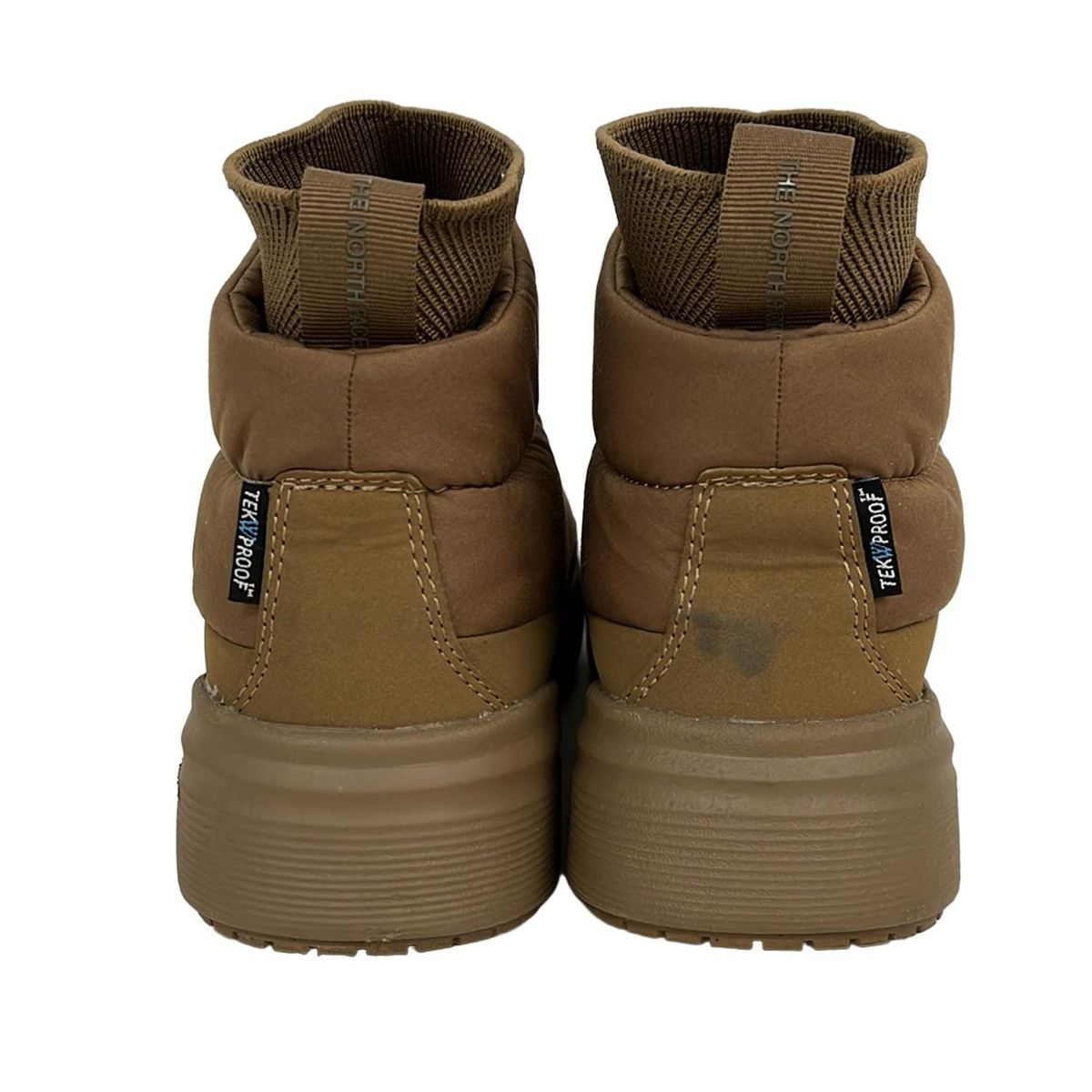 - ライトブラウン