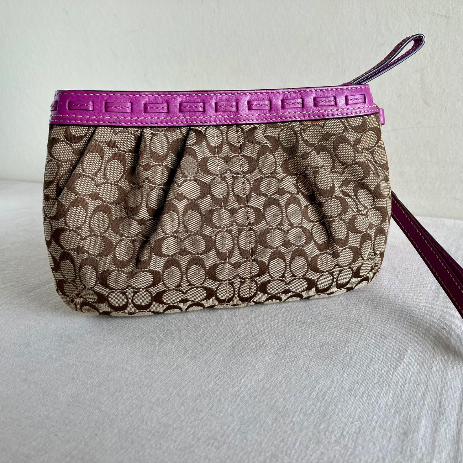 Coach y2k Wristlet Signature Purple Leather Small Pouch Vintage