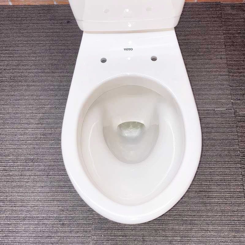 中古品】【美品】 TOTO トイレ 洋式便器 (床下排水) 「C770」 排水芯